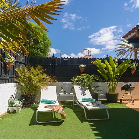 Oasis Beach Home I With Private Jacuzzi