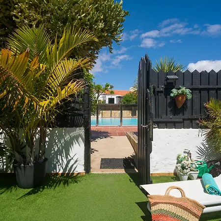 Holiday home Oasis Beach Home I With Private Jacuzzi